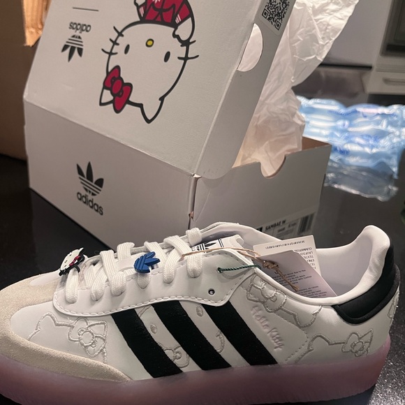 Hello Kitty x Wmns Sambae 'White Black Clear Pink - Picture 6 of 6